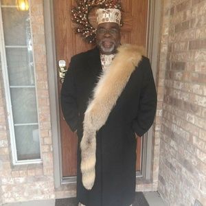 Meet your Posher, James